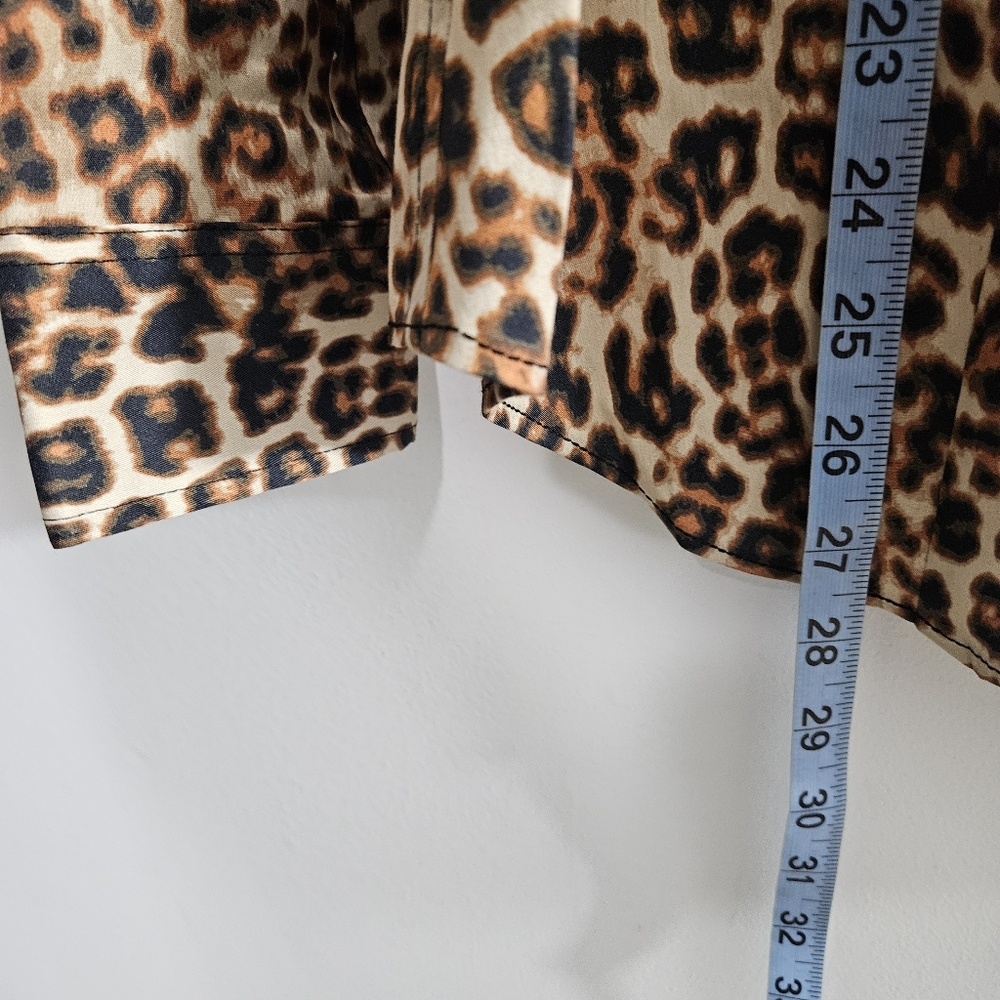 Charter Club Leopard Print And Pearl Women's Button Up Top - Picture 10 of 16